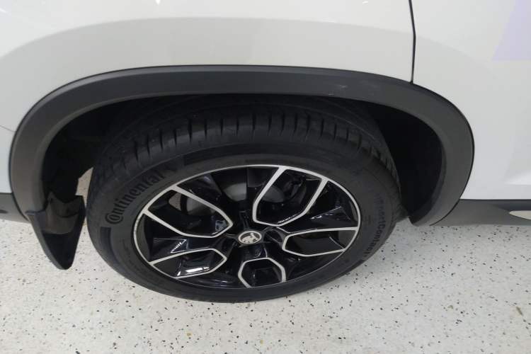 Used Skoda Kodiaq 2020 TSI330 7-Seater Two-Wheel-Drive Luxury Enjoyment Edition Right Rear Wheel Hub