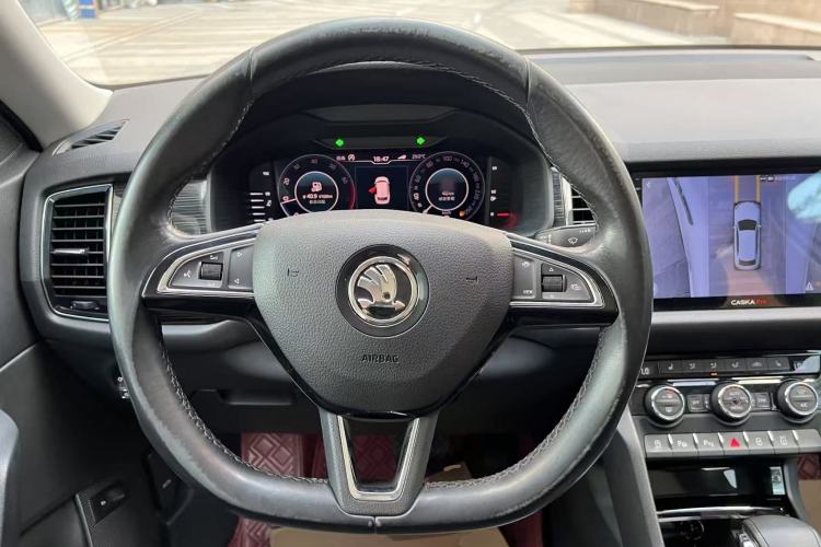 Used Skoda Kodiaq 2020 TSI330 7-Seater Two-Wheel-Drive Luxury Enjoyment Edition Steering Wheel
