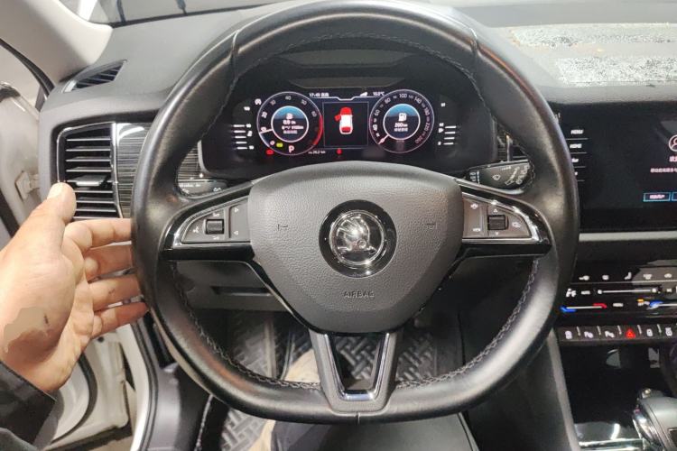 Used Skoda Kodiaq 2020 TSI330 5-Seat Two-Wheel Drive Deluxe Enjoyment Edition Steering Wheel