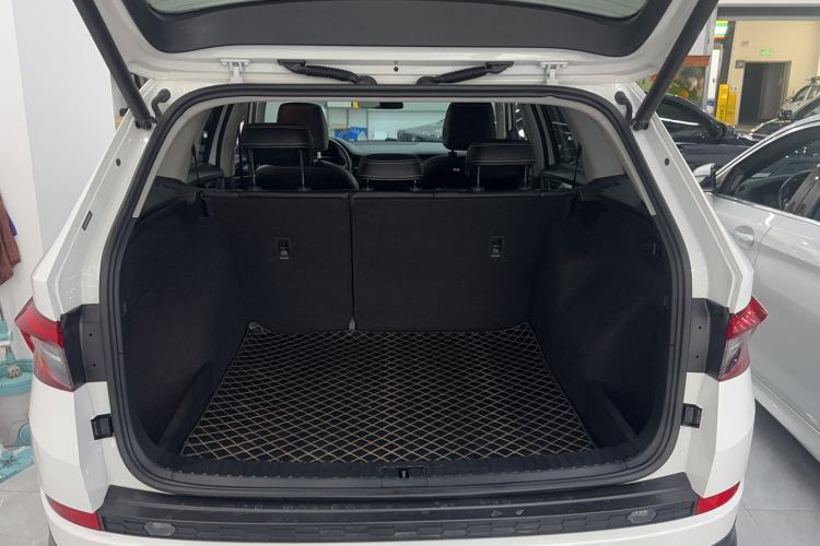 Used Skoda Kodiaq 2020 TSI330 5-Seat Two-Wheel Drive Deluxe Enjoyment Edition Trunk