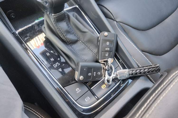 Used Skoda Kodiaq 2020 TSI330 7-Seater Two-Wheel-Drive Luxury Enjoyment Edition Vehicle Key
