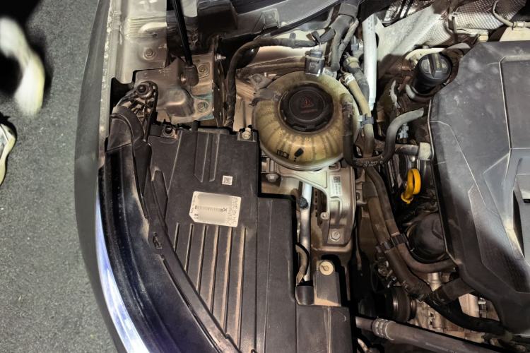 Used Skoda Kodiaq 2020 TSI330 5-Seat Two-Wheel Drive Deluxe Enjoyment Edition Engine Bay Right