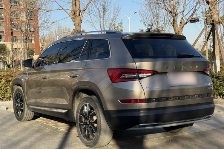 Used Skoda Kodiaq 2020 TSI330 7-Seater Two-Wheel-Drive Luxury Enjoyment Edition Exterior 5
