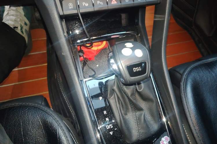 Used Skoda Kodiaq 2020 TSI330 7-Seater Two-Wheel-Drive Luxury Enjoyment Edition Gear Lever
