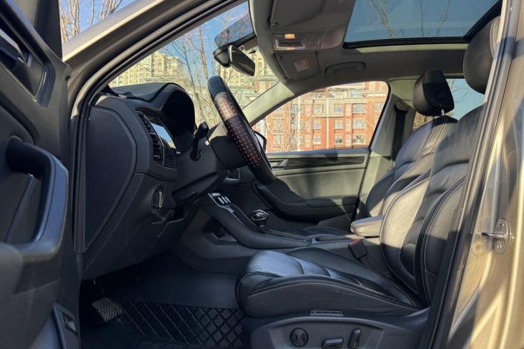 Used Skoda Kodiaq 2020 TSI330 7-Seater Two-Wheel-Drive Luxury Enjoyment Edition Left Front Seat