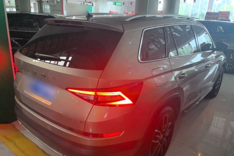 Used Skoda Kodiaq 2020 TSI330 5-Seat Two-Wheel Drive Deluxe Enjoyment Edition Rear Right 45 Deg
