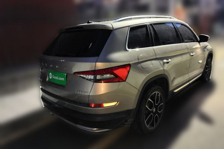 Used Skoda Kodiaq 2020 TSI330 5-Seat Two-Wheel Drive Deluxe Enjoyment Edition Rear Right 45 Deg
