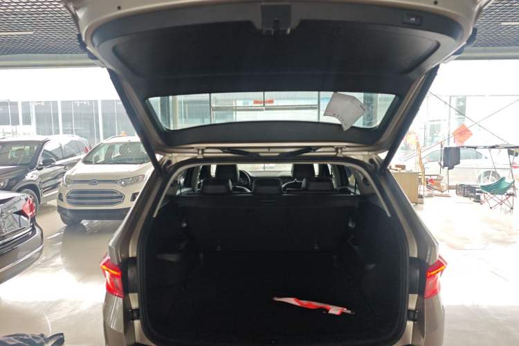 Used Skoda Kodiaq 2020 TSI330 7-Seater Two-Wheel-Drive Luxury Enjoyment Edition Trunk