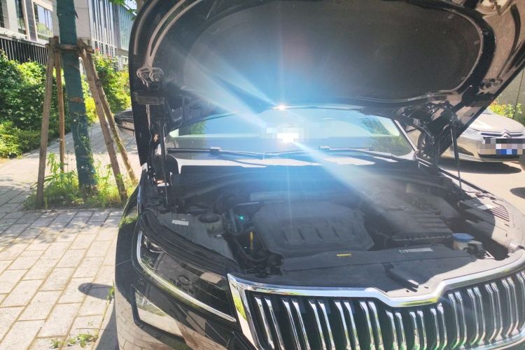 Used Skoda Kodiaq 2021 TSI330 7-Seater Two-Wheel-Drive Luxury Plus Edition Engine Bay Right