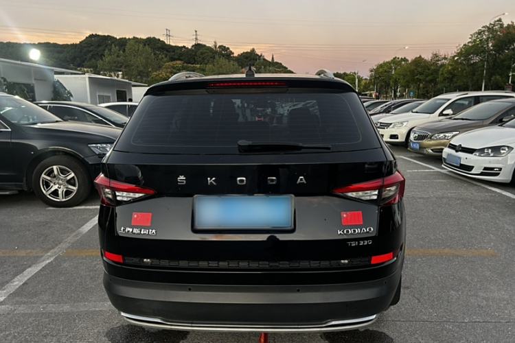 Used Skoda Kodiaq 2021 TSI330 5-Seater Two-Wheel-Drive Luxury Plus Edition Exterior 4