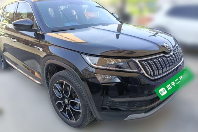 Used Skoda Kodiaq 2021 TSI330 7-Seater Two-Wheel-Drive Luxury Plus Edition Front Right 45 Deg