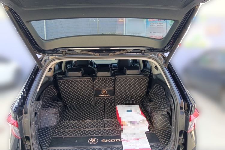 Used Skoda Kodiaq 2021 TSI330 7-Seater Two-Wheel-Drive Luxury Plus Edition Trunk