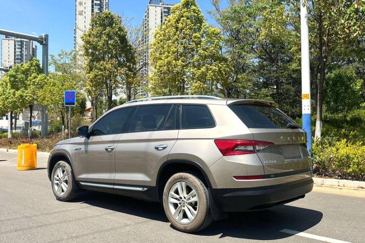 Used Skoda Kodiaq 2021 TSI330 5-Seat Two-Wheel Drive Comfort Edition Exterior 2