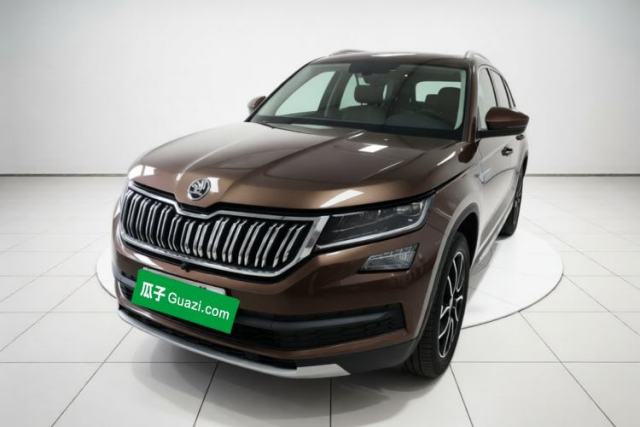 Używany Skoda Kodiaq 2021 TSI330 7-Seater Two-Wheel-Drive Luxury Plus Edition