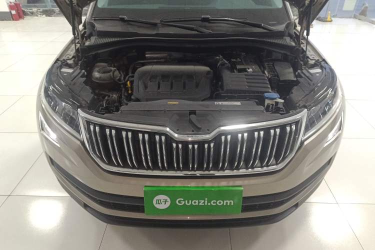 Used Skoda Kodiaq 2021 TSI330 5-Seat Two-Wheel Drive Comfort Edition Engine Bay