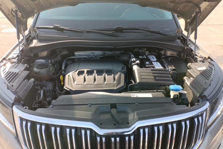 Used Skoda Kodiaq 2021 TSI330 5-Seater Two-Wheel-Drive Luxury Plus Edition Engine Bay