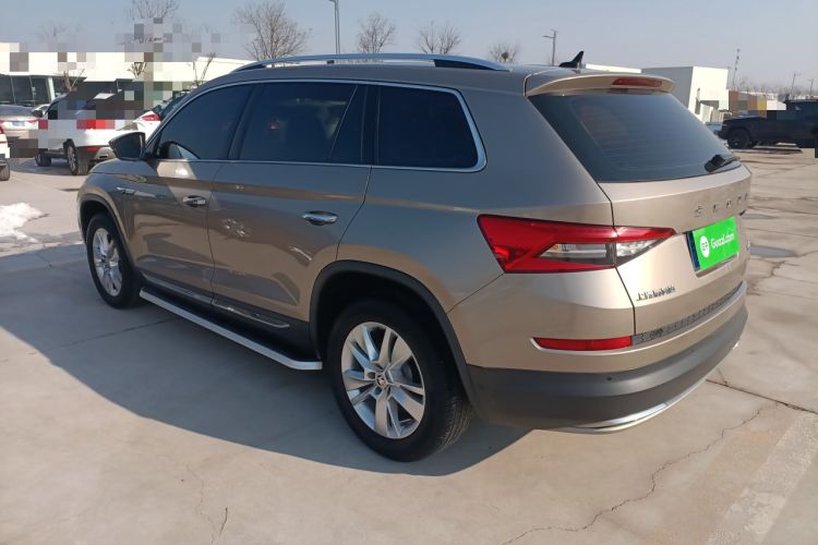 Used Skoda Kodiaq 2021 TSI330 5-Seater Two-Wheel-Drive Luxury Plus Edition Exterior 3