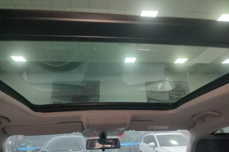 Used Skoda Kodiaq 2021 TSI330 5-Seat Two-Wheel Drive Comfort Edition Headliner