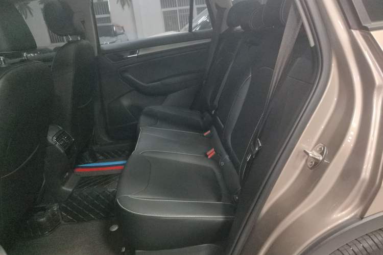 Used Skoda Kodiaq 2021 TSI330 5-Seat Two-Wheel Drive Comfort Edition Interior 4