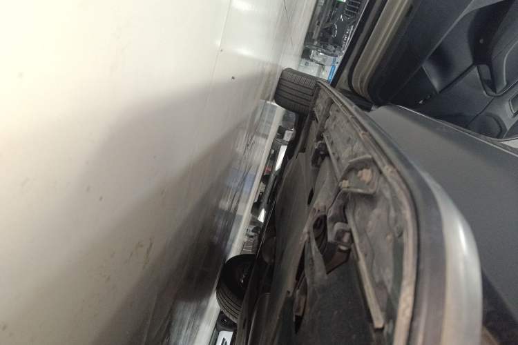 Used Skoda Kodiaq 2021 TSI330 5-Seat Two-Wheel Drive Comfort Edition Left Side Sill