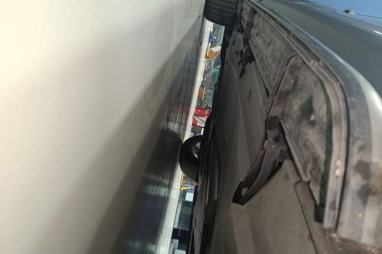 Used Skoda Kodiaq 2021 TSI330 5-Seat Two-Wheel Drive Comfort Edition Right Side Sill