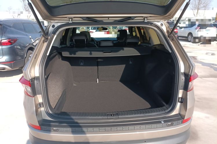 Used Skoda Kodiaq 2021 TSI330 5-Seater Two-Wheel-Drive Luxury Plus Edition Trunk