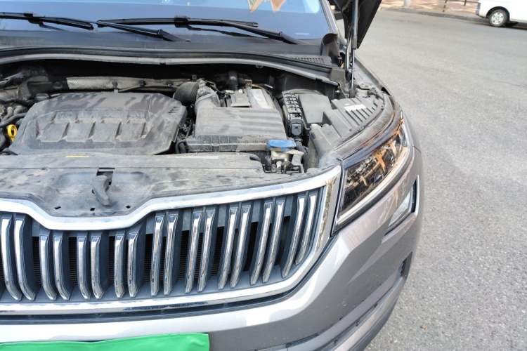Used Skoda Kodiaq 2021 TSI330 7-Seater Two-Wheel-Drive Luxury Plus Edition Engine Bay Left