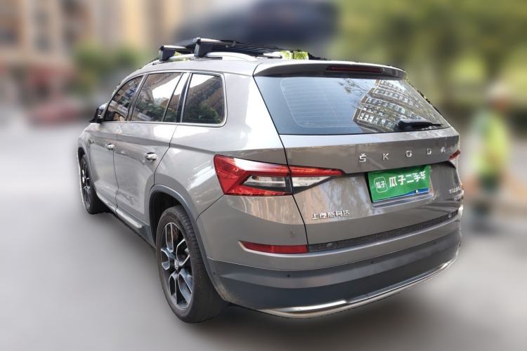 Used Skoda Kodiaq 2021 TSI330 7-Seater Two-Wheel-Drive Luxury Plus Edition Rear Left 45 Deg