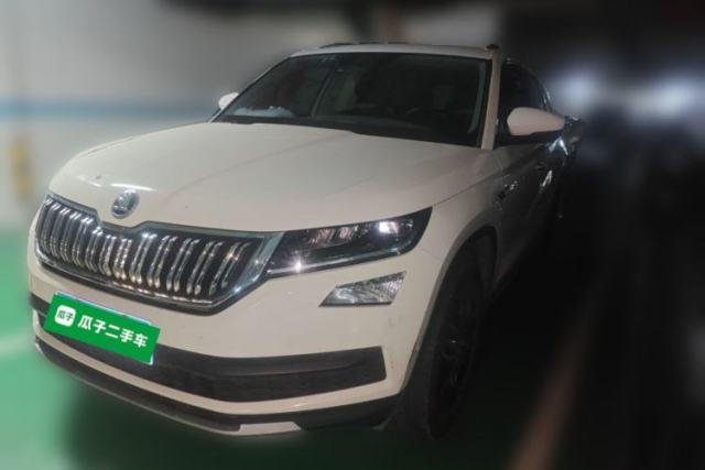 Skoda Kodiaq 2021 TSI330 5-Seater Two-Wheel-Drive Luxury Plus Edition usado