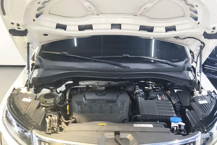 Used Skoda Kodiaq 2021 TSI330 5-Seater Two-Wheel-Drive Luxury Plus Edition Engine Bay