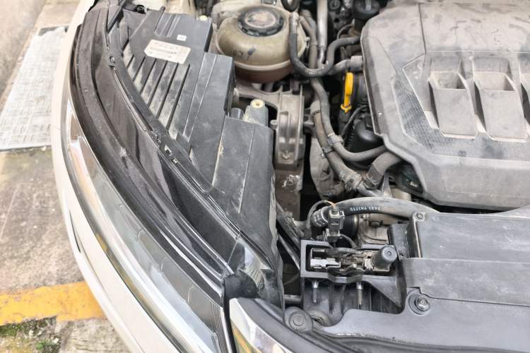 Used Skoda Kodiaq 2021 TSI330 7-Seater Two-Wheel-Drive Luxury Plus Edition Engine Bay Right