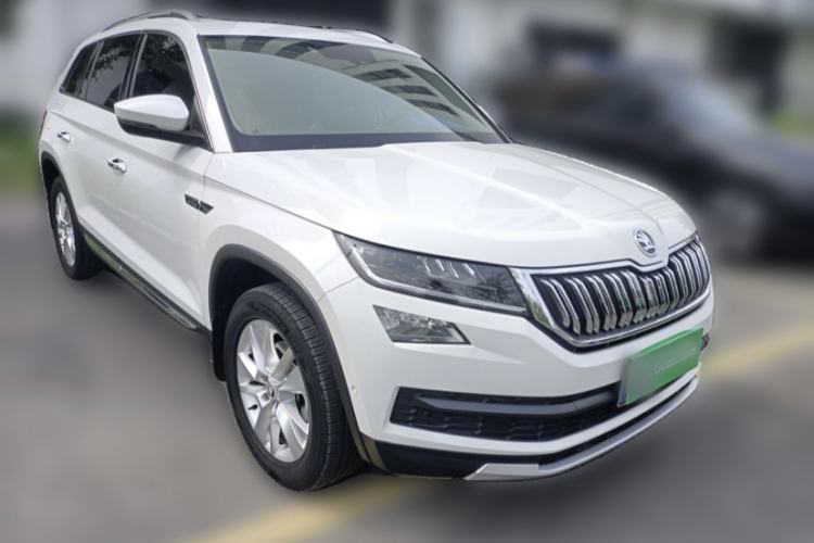 Used Skoda Kodiaq 2021 TSI330 5-Seater Two-Wheel-Drive Luxury Plus Edition Exterior 4