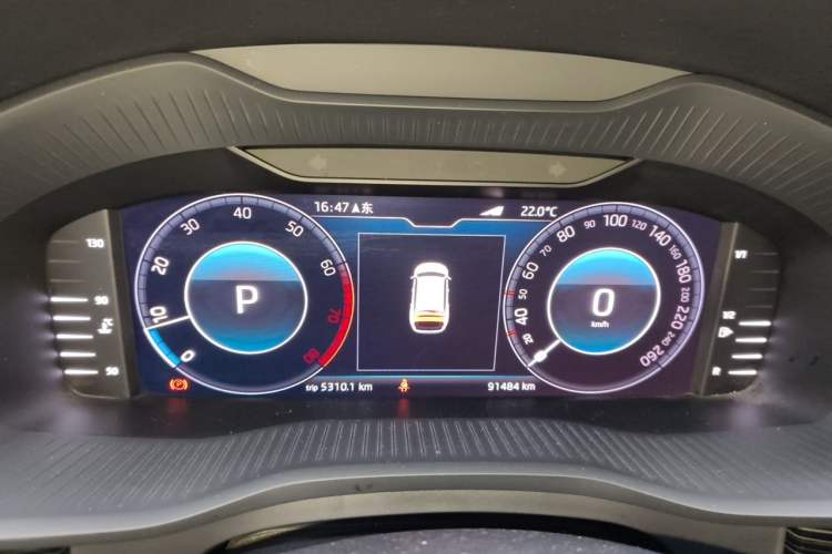 Used Skoda Kodiaq 2021 TSI330 5-Seater Two-Wheel-Drive Luxury Plus Edition Instrument Cluster