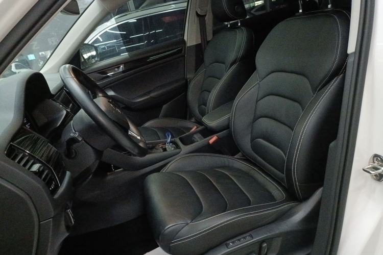 Used Skoda Kodiaq 2021 TSI330 7-Seater Two-Wheel-Drive Luxury Plus Edition Left Front Seat