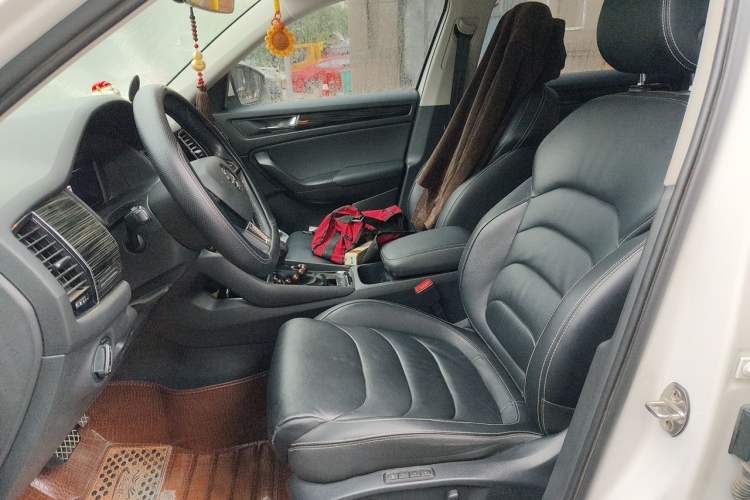 Used Skoda Kodiaq 2021 TSI330 5-Seater Two-Wheel-Drive Luxury Plus Edition Left Front Seat