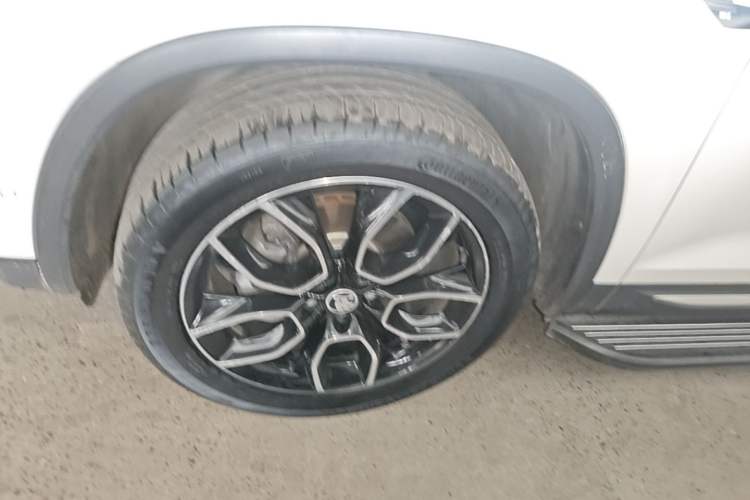 Used Skoda Kodiaq 2021 TSI330 5-Seater Two-Wheel-Drive Luxury Plus Edition Left Front Wheel Hub
