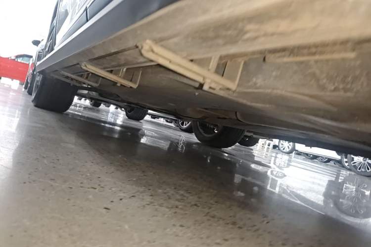Used Skoda Kodiaq 2021 TSI330 5-Seater Two-Wheel-Drive Luxury Plus Edition Left Side Sill