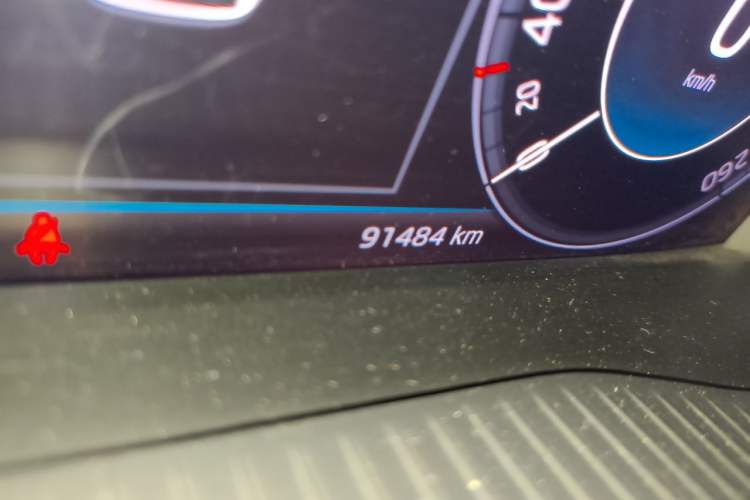 Used Skoda Kodiaq 2021 TSI330 5-Seater Two-Wheel-Drive Luxury Plus Edition Odometer Close Up