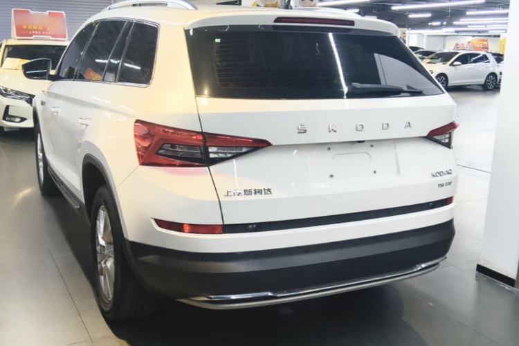 Used Skoda Kodiaq 2021 TSI330 5-Seater Two-Wheel-Drive Luxury Plus Edition Rear Left 45 Deg