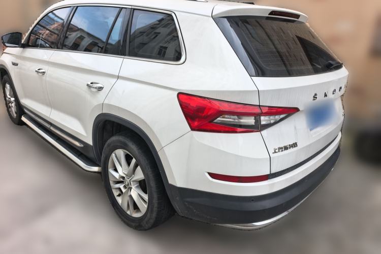 Used Skoda Kodiaq 2021 TSI330 7-Seater Two-Wheel-Drive Luxury Plus Edition Rear Left 45 Deg
