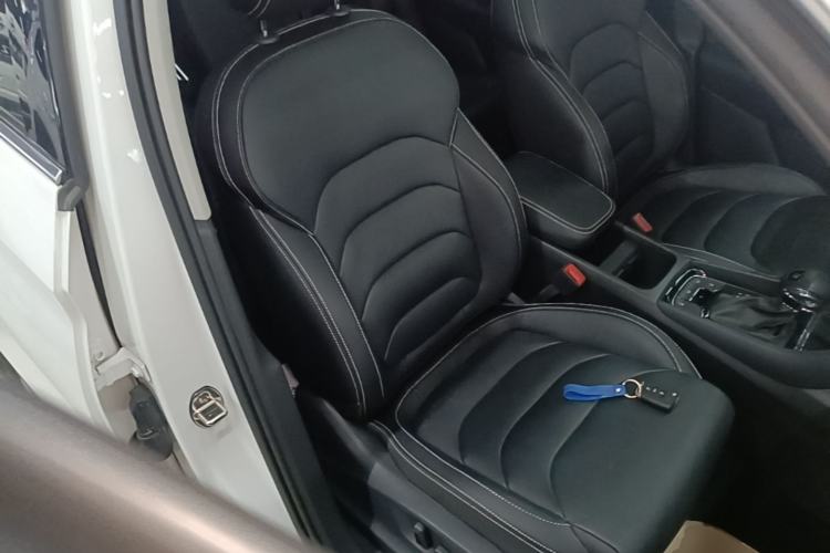 Used Skoda Kodiaq 2021 TSI330 7-Seater Two-Wheel-Drive Luxury Plus Edition Right Front Seat