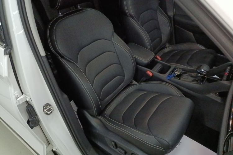 Used Skoda Kodiaq 2021 TSI330 7-Seater Two-Wheel-Drive Luxury Plus Edition Right Front Seat