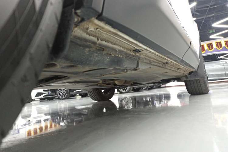 Used Skoda Kodiaq 2021 TSI330 5-Seater Two-Wheel-Drive Luxury Plus Edition Right Side Sill