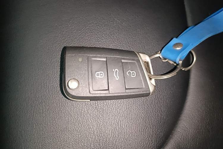 Used Skoda Kodiaq 2021 TSI330 7-Seater Two-Wheel-Drive Luxury Plus Edition Vehicle Key