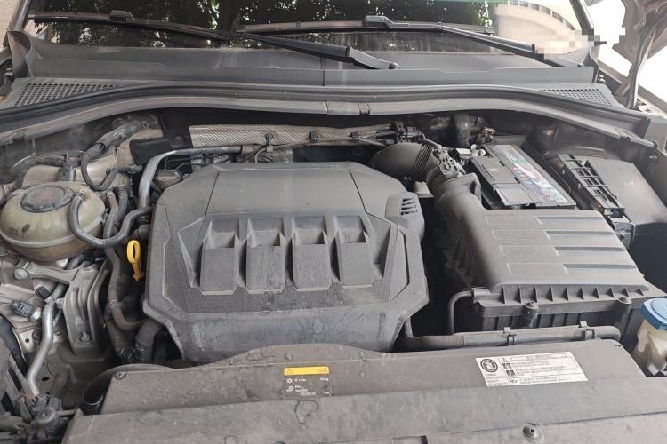 Used Skoda Kodiaq 2021 TSI330 7-Seater Two-Wheel-Drive Luxury Plus Edition Engine Bay