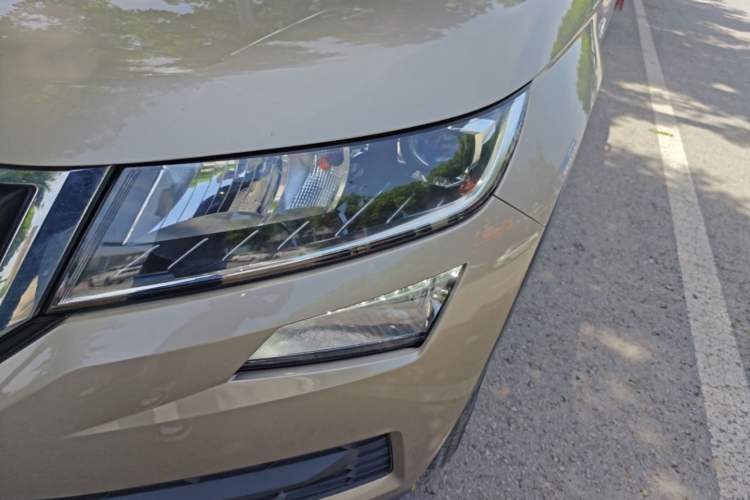 Used Skoda Kodiaq 2021 TSI330 5-Seat Two-Wheel Drive Comfort Edition Left Front Headlight