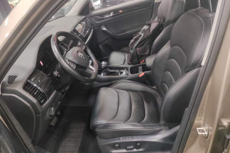 Used Skoda Kodiaq 2021 TSI330 7-Seater Two-Wheel-Drive Luxury Plus Edition Left Front Seat