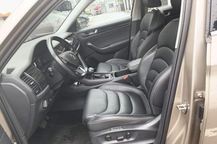 Used Skoda Kodiaq 2021 TSI330 7-Seater Two-Wheel-Drive Luxury Plus Edition Left Front Seat