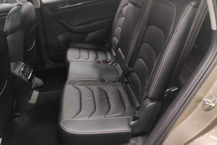 Used Skoda Kodiaq 2021 TSI330 7-Seater Two-Wheel-Drive Luxury Plus Edition Left Rear Seat