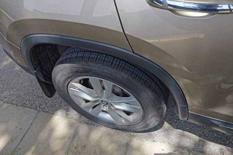 Used Skoda Kodiaq 2021 TSI330 5-Seat Two-Wheel Drive Comfort Edition Right Rear Wheel Hub